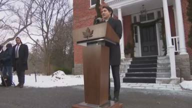 Click to play video 'Liberal leadership race: List of candidates to replace Trudeau shrinks'